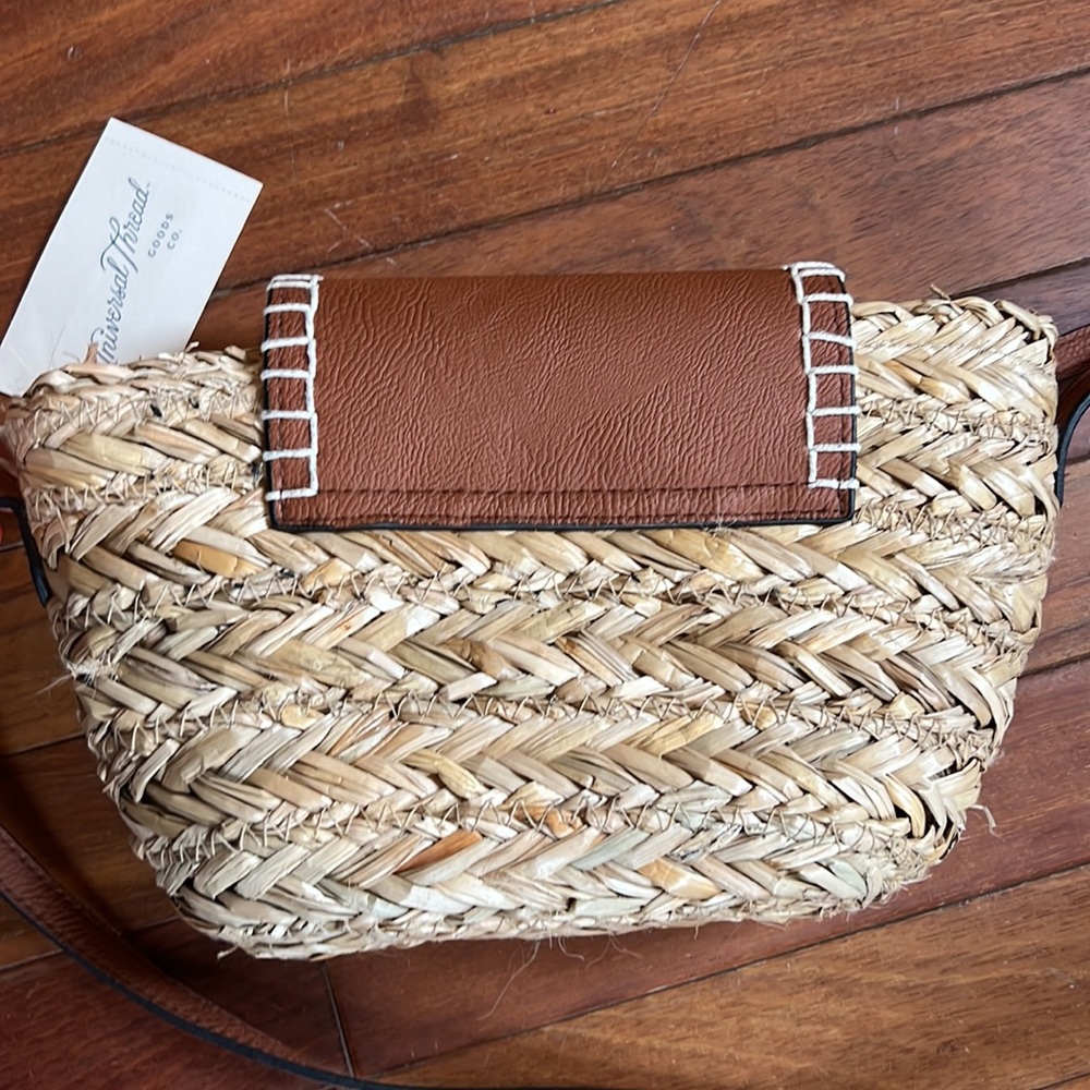 Universal Thread straw bag - Picture 2 of 6